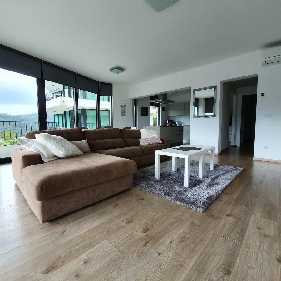Blue Water Apartment Zrnovo エクステリア 写真